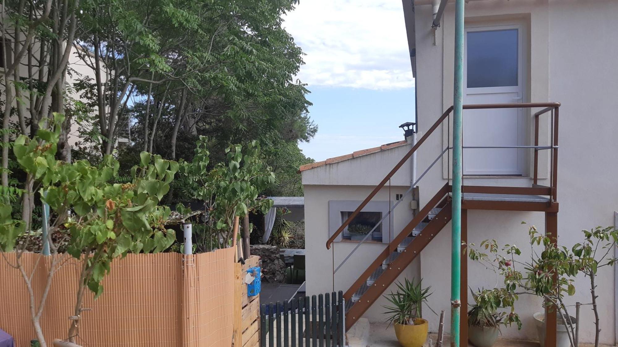 Haut De Villa Au Mont St Clair Vue Exceptionnelle Mer Et Foret Terrasses, Piscine, Petanque, Solarium Prives Sète Exteriör bild